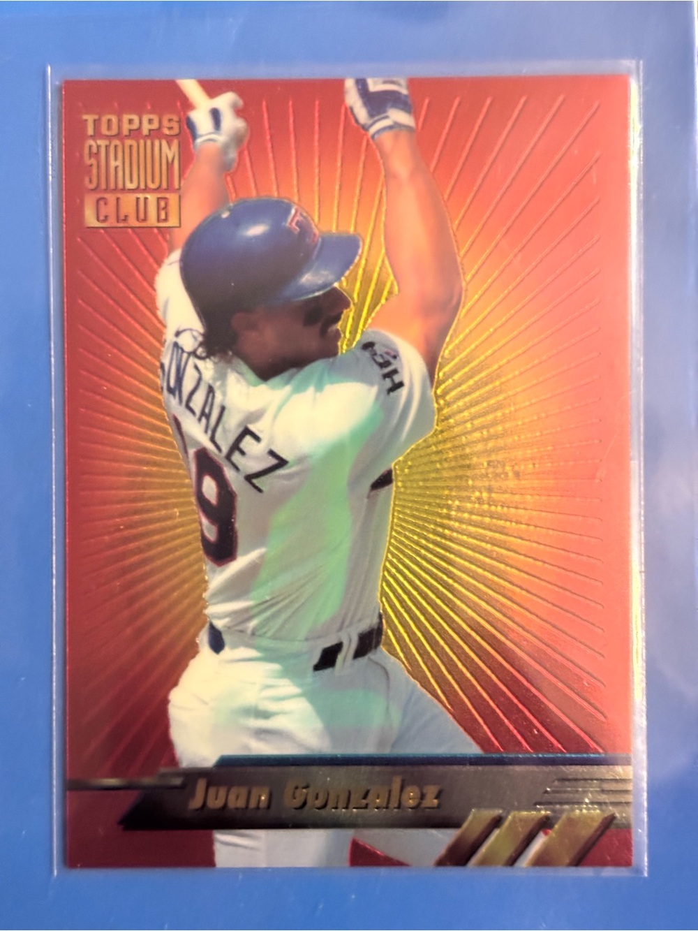Topps Stadium Club Baseball Card
Topps Finest Insert
Juan Gonzalez (Flawless)